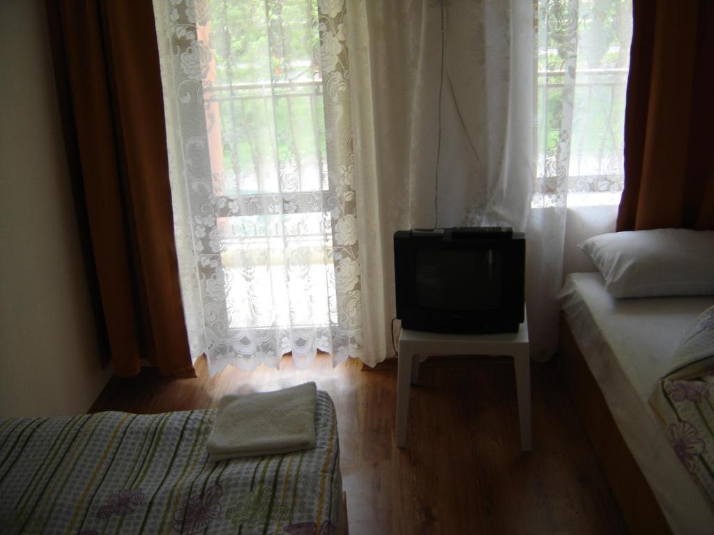 Central Park Family Hotel Kavarna Room photo